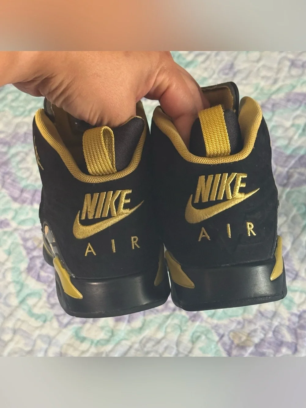 Jordan MVP basketball shoes in a black and metallic gold colorway Size 6 1/2